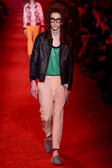 gucci fw16 mens|Gucci Fall 2016 Menswear Collection .